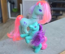 Magic Potion Ivy and free McDonalds small ivy MLP G2 My Little Pony