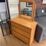 dressing table Image 2