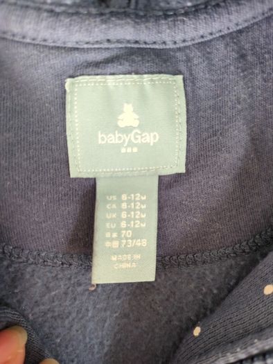 Baby Gap zip hoodie 6-12months