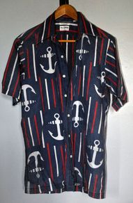 Vintage Pierre Cardin Men's Cotton Lightweight Shirt with Marina theme