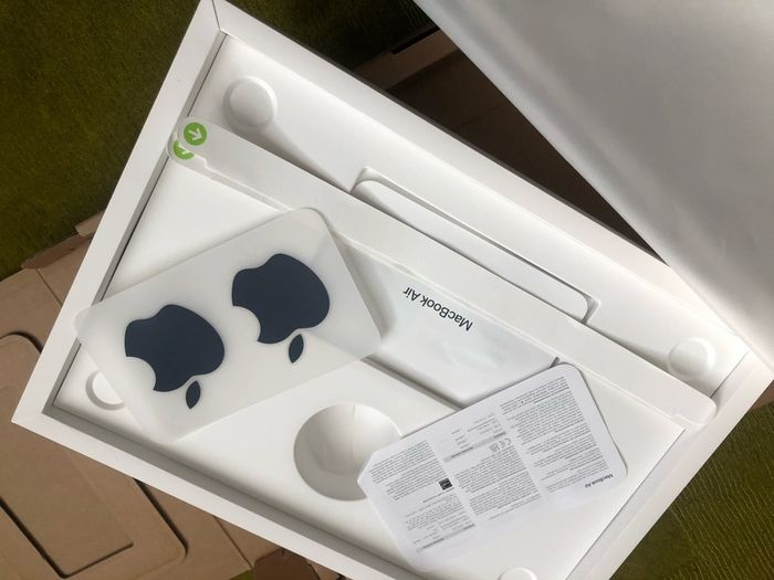 Box for Apple MacBook Air 15 inch M3 (2024)