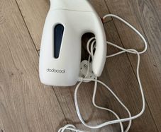 handheld clothes steamer
