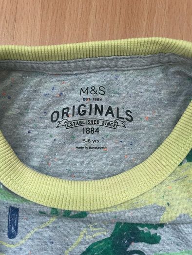 Two M&S dinosaur t-shirts 5-6y