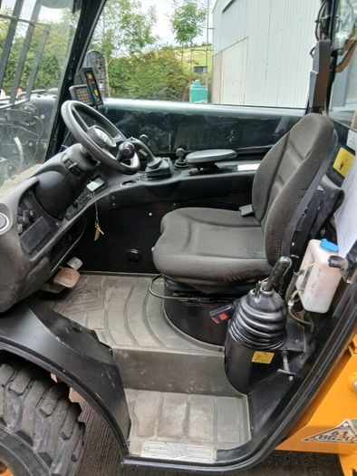 Jcb 520_40