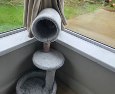 Cat tree