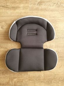 Additional child seat cushion