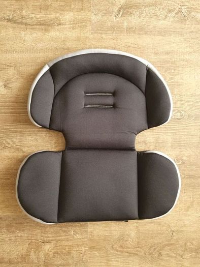 Additional child seat cushion