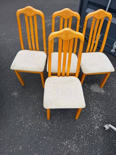 4 dining chairs