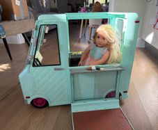 Generation doll ice cream van
