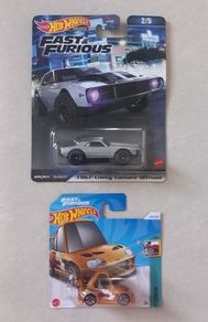 Hot wheels premium + tooned