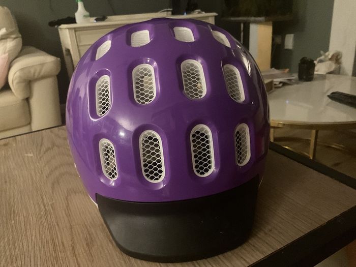 Woom helmet