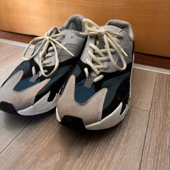 yeezy 700 waverunner