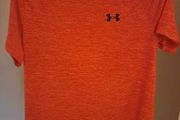 Under Armour boys small logo orange t-shirt size L 158 cm Perfect condition Postage included