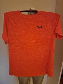 Under Armour boys small logo orange t-shirt size L 158 cm Perfect condition Postage included