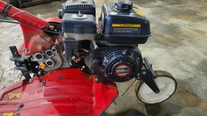 Petrol rotavator- like new- forward& reverse gears