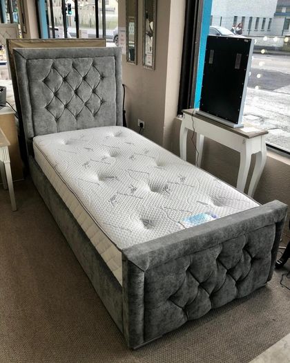 Double Maryland Frame Beds