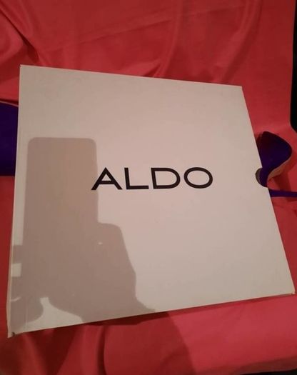 thigh high stiletto purple boots Aldo size 6  BNIB