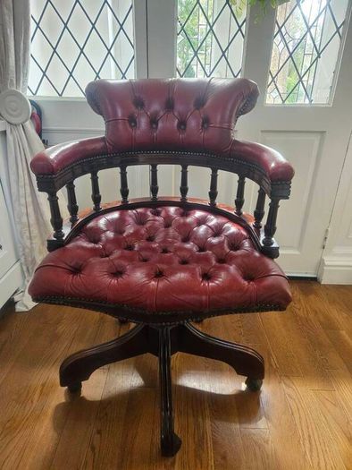 Chesterfield Captains Chair