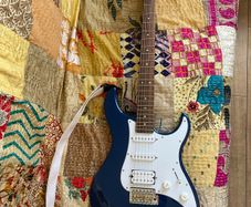 electric guitar