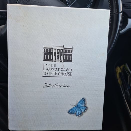 The Edwardian Country House.290 pages of beautiful  photographs of a way of LIFE. FABOLOUS LARGE VOLUME BOOK