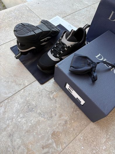 Brand New Dior B22