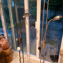 floor lamp