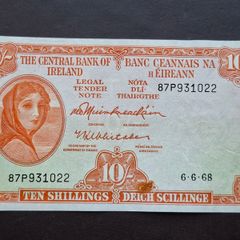 1968 Lady Lavery 10 Shillings Nice Condition!