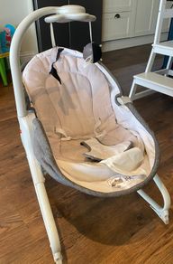 Tiny love 3 in 1 rocker/napper