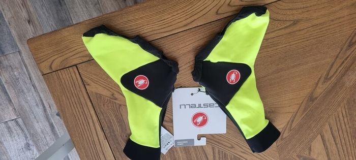 Castelli Cycling Shoecover (Brand New, Size M)