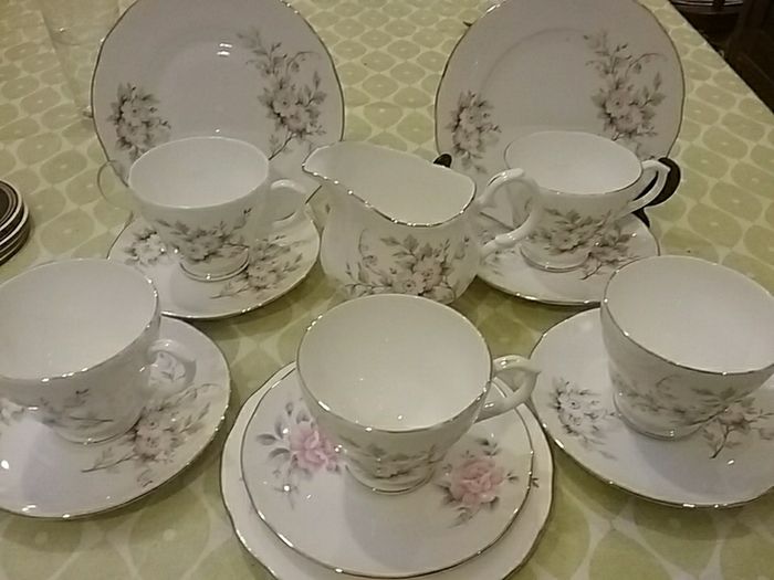 Duchess Replacment Set China