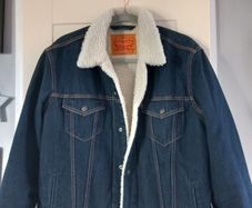 Levi denim jacket bnwt