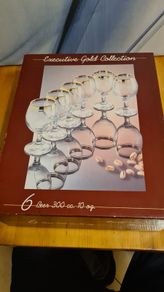 5 X Executive Gold Rimmed Beer Drinking Glasses. 300cc 10.oz.in Mint Condition.