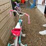 Girls bike Image 3