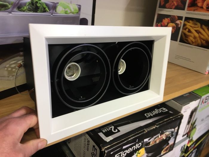 Recessed Display Lights with Par 30 LED Bulbs
