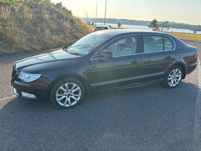 Skoda Superb 2012