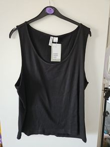 Ribbed tank top BNWT
