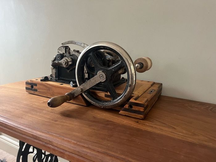 Frobana sewing machine