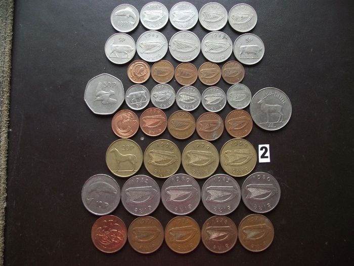 Lot of 41 Irish coins (1971-2000)