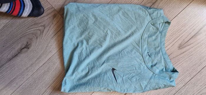 mens nike df tee