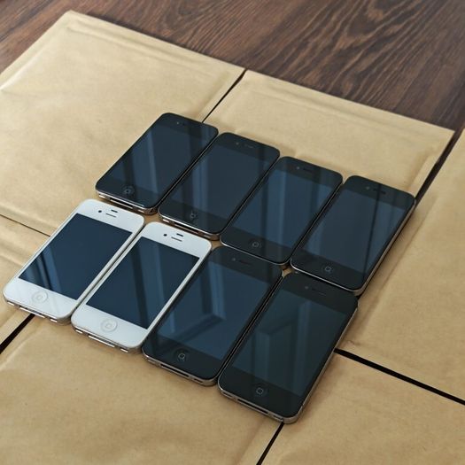 Job Lot of 8x Apple iPhone 4 / 4s - Clean Screens - Spares & Repairs