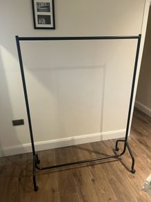 clothes rail