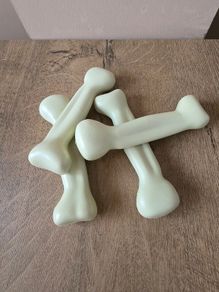 Halloween bones