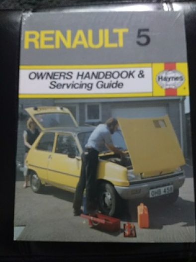 Renault 5 Owner's Handbook - New