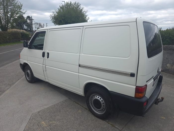 Volswagon Transporter 1.9 Tdi New Cvrt Until 25/5/2027