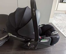 Black Cybex Cloud T i-Size Car Seat, Base & Infant Insert