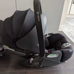 Black Cybex Cloud T i-Size Car Seat, Base & Infant Insert