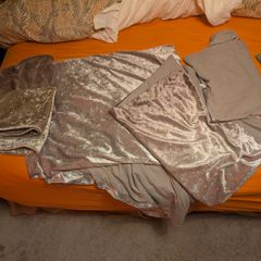King size bedding