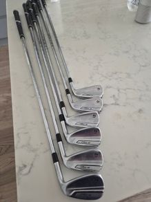 golf clubs Taylormade  p790s  5 to pw  n.s pro 850 gh regular shaft