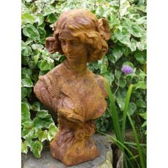 Rusty Bust D2770