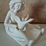 Vintage Porcelain Figurine 'Fly Away' Regency Fine Arts Image 4